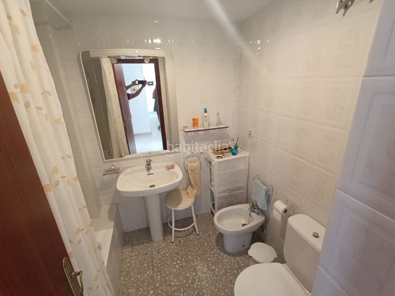 Foto 14666f28-7582-4367-af19-bb2d2e708b9b. Piso en avinguda d'altea 23j piso 4 dormitorios en Vila Joiosa (la)