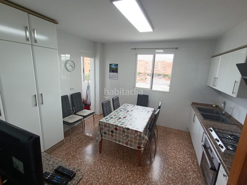 Foto b9453841-590c-4e8d-a5a7-c592d200a076. Pis amb aparcament a Centro Urbano Vila Joiosa (la)