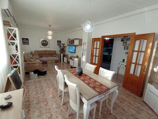 Casa a Calle revered basilio martín 6