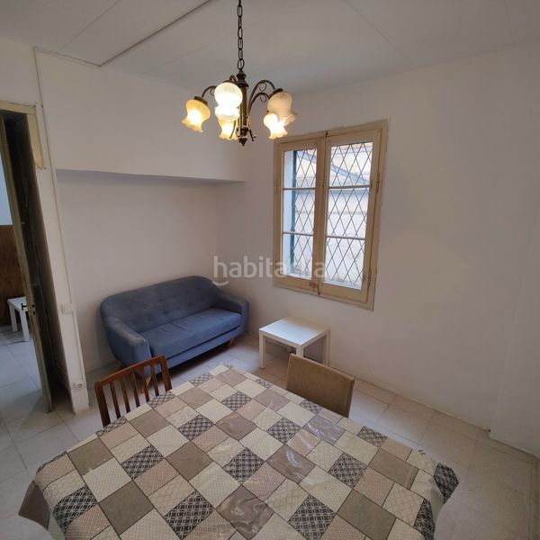 Foto 0d4bd1e8-0738-4238-9144-b8445a403694. Pis a Barri de les Corts Barcelona