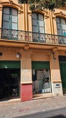 Casa aparellada a Santo domingo 30. Edificio a la venta en el centro de santa cruz
