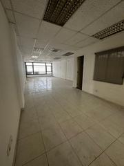 Oficina en Avenida fred olsen 9. Luminosa oficina a la venta en el centro de arrecife