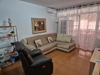Pis  Avenida maritima. Acogedor piso a al venta en la avenida marítima de candelaria