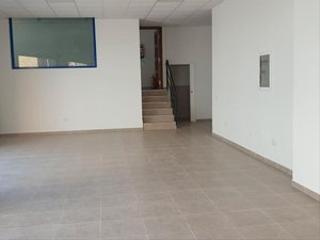 Business premise in Calle de Juan de Valdes 10