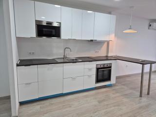 Location Appartement à Plaza isla de la madera 31. Amplio piso en alquiler en el centro de santa cruz