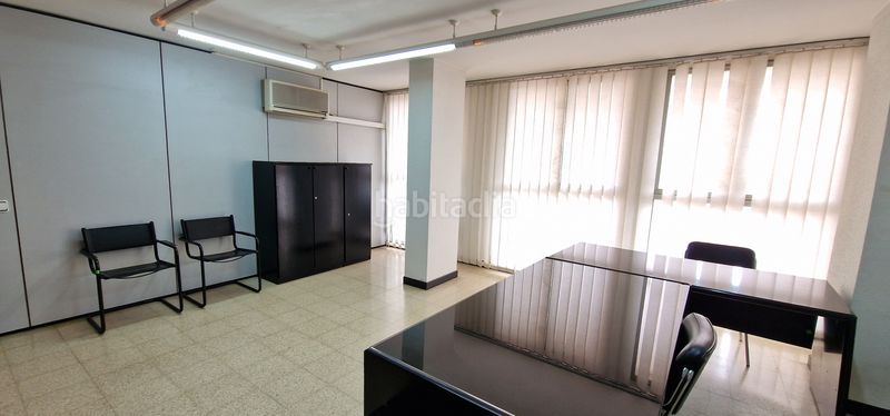 Foto 86563c1c-ebab-47be-8626-446d58654b06. Miete büro in Martorell