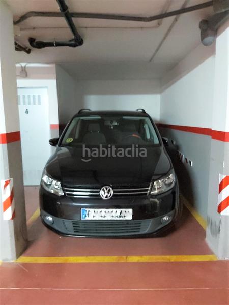 Foto a4f4b1ec-5c10-4272-affc-bd61f8419d38. Aparcament cotxe a Sant Esteve Sesrovires