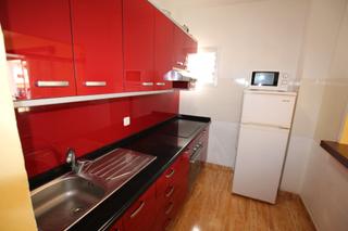 Piso en Avenida adeje 300 18. Se vende apartamento en playa paraíso