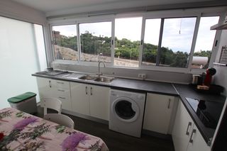 Miete Etagenwohnung  Calle finlandia. Se alquila piso en costa adeje (zona muy demandada)