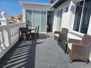 Miete Etagenwohnung  Calle finlandia. Se alquila piso en costa adeje (zona muy demandada)