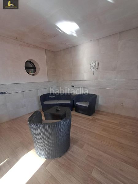 Foto 7fe9fa34-6d3a-4101-94a8-dfb97724c347. Casa amb aparcament a Caballero Bonald-S. José Obrero-Guadalcacín Jerez de la Frontera