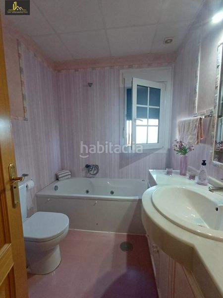 Foto d1b84210-291a-4db0-bfea-a96cde369fc6. Casa amb aparcament a Caballero Bonald-S. José Obrero-Guadalcacín Jerez de la Frontera