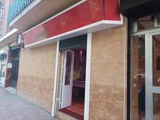 Local commercial  Calle de joaqun blume. Local a pie de calle con acceso a galera comercial