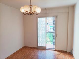 Appartement en Descubridores-Escritores. Piso en leganes para reforma integral