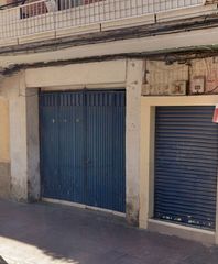 Business premise en Casco Antiguo. Local grande en el centro de legan�s