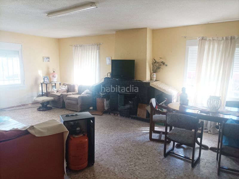 Foto ad9b6ca9-cd59-4a4e-b6df-f25f827f1eef. Xalet amb xemeneia calefacció piscina a Escalona