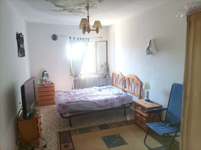 Foto ff6cfcbf-870e-40a5-ad47-df8f60b6ae2f. Xalet amb xemeneia calefacció piscina a Escalona