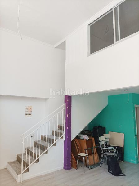 Foto dd4cb264-2a03-4338-9589-2db24a3b191d. Local comercial  con dos plantas en Leganés