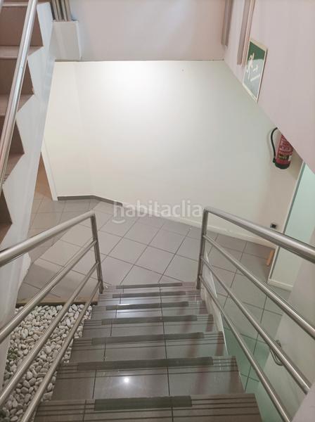 Foto 3c743eac-e83c-4c2a-8982-637c3db47719. Locale commerciale in avenida de la universidad 35 in Leganés