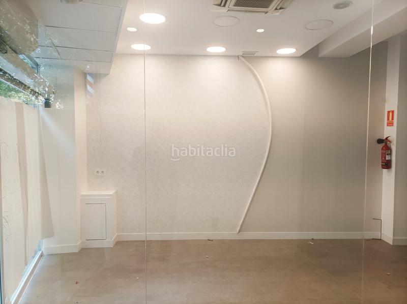 Foto 474f2270-7e93-4b97-b69d-6053e2bc684c. Locale commerciale in avenida de la universidad 35 in Leganés