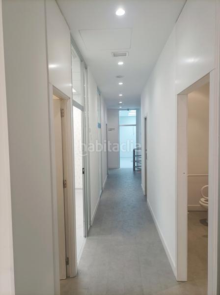 Foto f33e794e-7414-40ca-a8b3-a4a7fa878dc8. Locale commerciale in avenida de la universidad 35 in Leganés