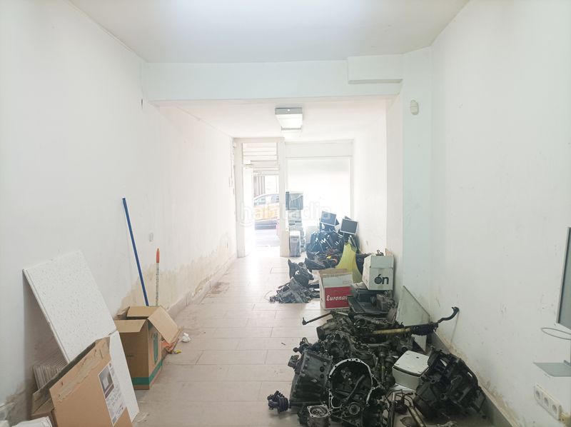 Foto b49de4da-84c7-438a-b77e-dfd45177dabd. Local comercial a Villaverde Alto Madrid