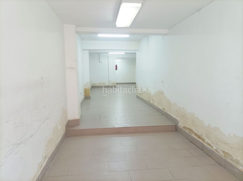 Foto dd5cc54b-af7d-4eb0-8842-b0d606f44cff. Local comercial a Villaverde Alto Madrid