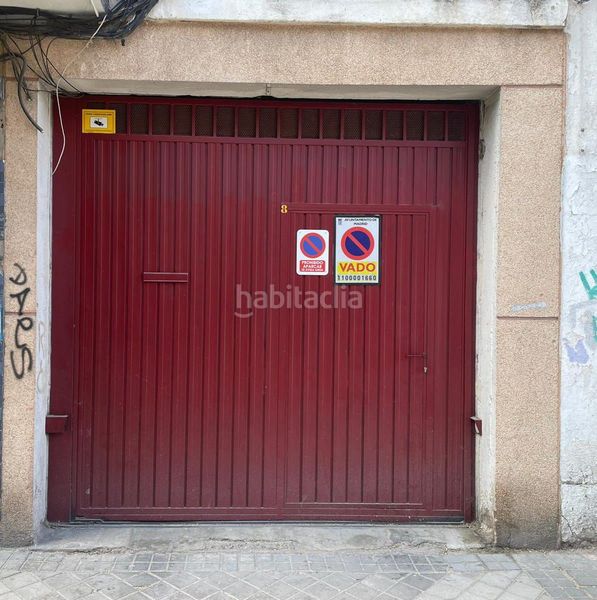 Foto bddae1ee-ddad-4ed5-be5c-1ad61fee9b05. Aparcament cotxe a Buena Vista Madrid
