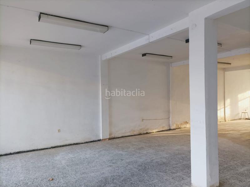 Foto d3b7e555-74a4-4ded-ada4-8886d55ce5ed. Geschäftsraum in Descubridores-Escritores Leganés