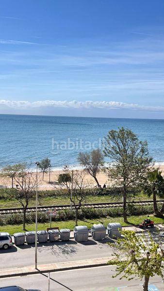 Foto 06db5aae-73d8-4b58-9d0d-984a2414236e. Apartament amb piscina a Centre Pineda de Mar