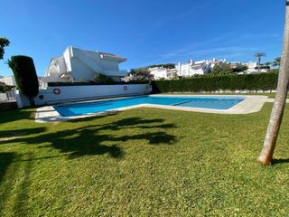 Casa adossada a Urbanitzacions