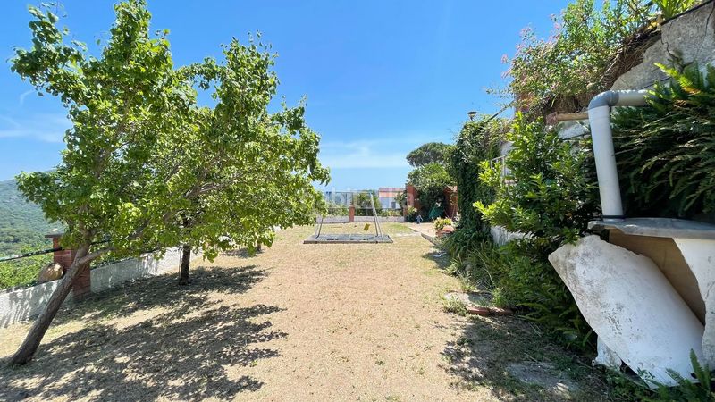 Foto 5e7ed857-1772-4e55-a88b-441b1684027c. Casa amb piscina a Sant Cebrià de Vallalta