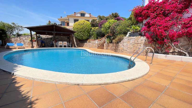 Foto 89e88e5f-5c38-406a-aaa9-67eaa5880e82. Casa amb piscina a Sant Cebrià de Vallalta