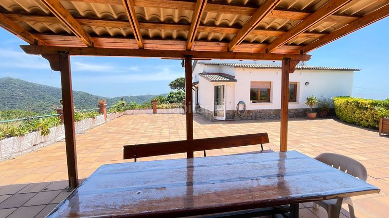 Foto b30762f9-fe5e-4e41-8f55-180c205f7440. Casa amb piscina a Sant Cebrià de Vallalta