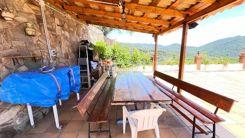 Foto cb1df009-7963-4bba-8e34-f6fb3e008185. Casa amb piscina a Sant Cebrià de Vallalta