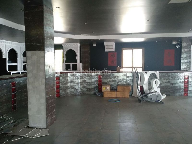 Foto 48dcc782-ccf7-48c1-9dd6-13cb3477c911. Lloguer edifici a Espartinas pueblo Espartinas