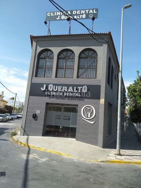 Foto 537b1401-f299-46bc-b6f1-ba8d158718e3. Lloguer edifici a Espartinas pueblo Espartinas