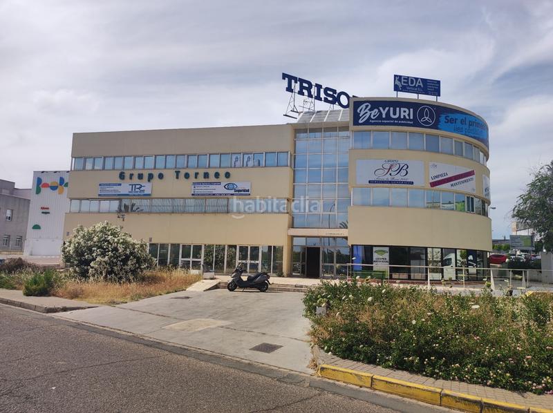 Foto a317aadb-38da-448d-a78b-4dd0d1fb67e5. Bureau avec chauffage dans Pisa Mairena del Aljarafe