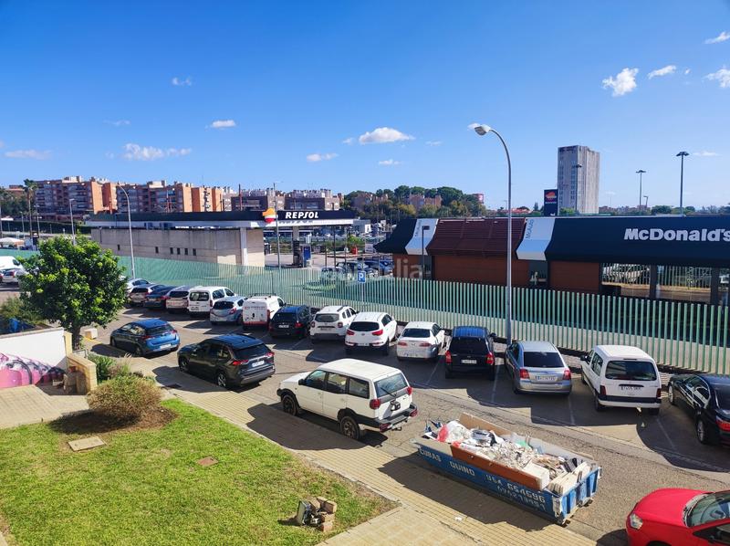 Foto 003b4454-5487-498d-974c-287897caf888. Alquiler oficina  cerca de la pasarela Pisa. en Mairena del Aljarafe