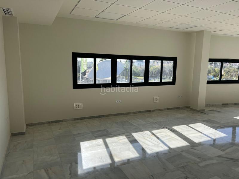Foto 8a7c38b1-a70f-4821-b658-60aa26d8fb55. Location bureau avec chauffage dans Pisa Mairena del Aljarafe