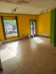 Lloguer Local Comercial  Real. Zona centrica