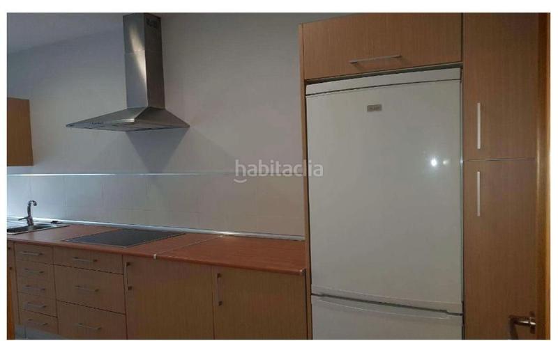 Foto 84345d59-7bd7-439b-bbcf-0a3321a630c2. Alquiler piso en avd. de coria 59 oportunidad amueblado!!!!!!! en Gelves