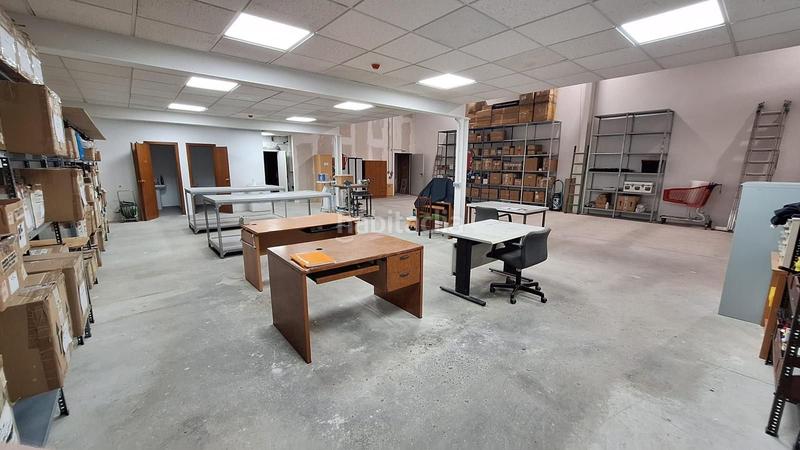 Foto 6aeec97d-10bd-4a23-a6f1-b60e2a98dd47. Miete fabrikhalle in Pisa Mairena del Aljarafe