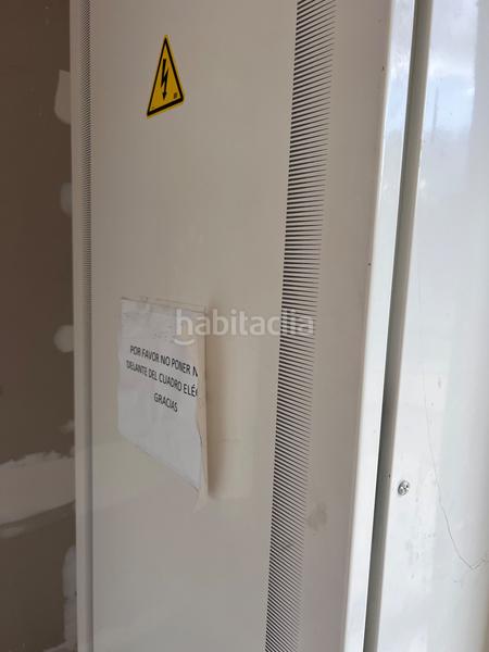 Foto 647dc843-80e9-4187-8312-e71a2a8ff6f7. Nave industrial oportunidad!!! en Bollullos de la Mitación