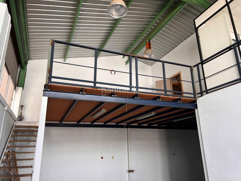 Foto aebd0715-8349-4d6b-95e2-3553655d76c6. Alquiler nave industrial nave Pisa 150m2 en Pisa Mairena del Aljarafe