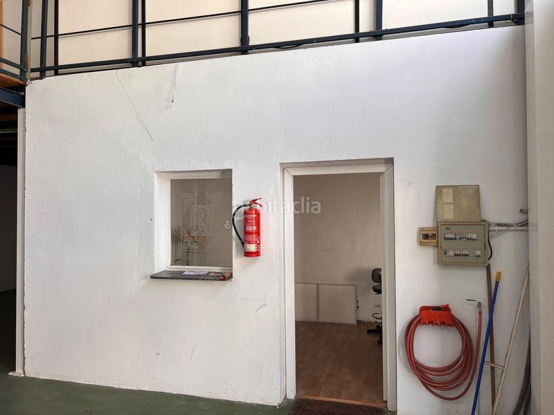 Foto 99e2a9b9-376a-4e5e-abb3-db7c744623e8. Location bâtiment à usage industriel dans Pisa Mairena del Aljarafe