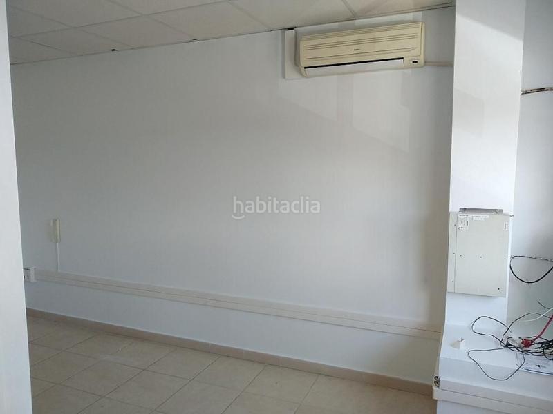Foto b477abf9-e722-4bfc-b7f7-552ffdd3d608. Alquiler nave industrial oportinidad!!!!! en Pisa Mairena del Aljarafe