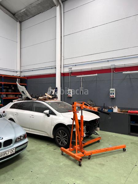 Foto 5f0bb79d-00da-4643-8651-e3559280255c. Alquiler nave industrial talles mecánico en funcionamiento!!! en Santiponce