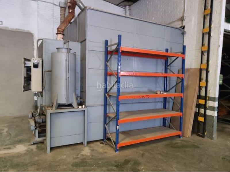 Foto 9fb4790f-a224-47c8-9a95-51bb747654ce. Alquiler nave industrial oportunidad!!!!! en Camas