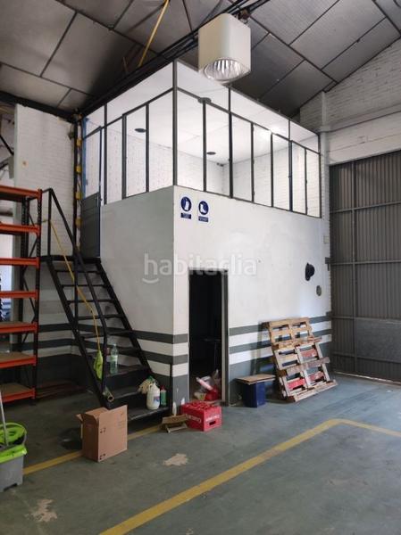 Foto b4f87c44-18f9-4a73-adef-8dbd05c25667. Alquiler nave industrial oportunidad!!!!! en Camas